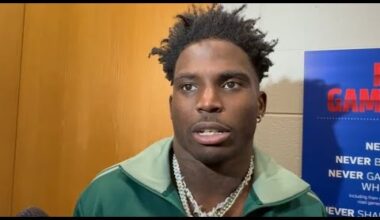 Dolphins' WR Tyreek Hill says he’s ‘out,’ ‘great playing here’