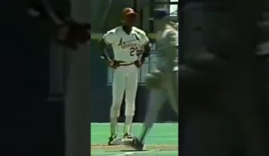Vince Coleman Steals Second
