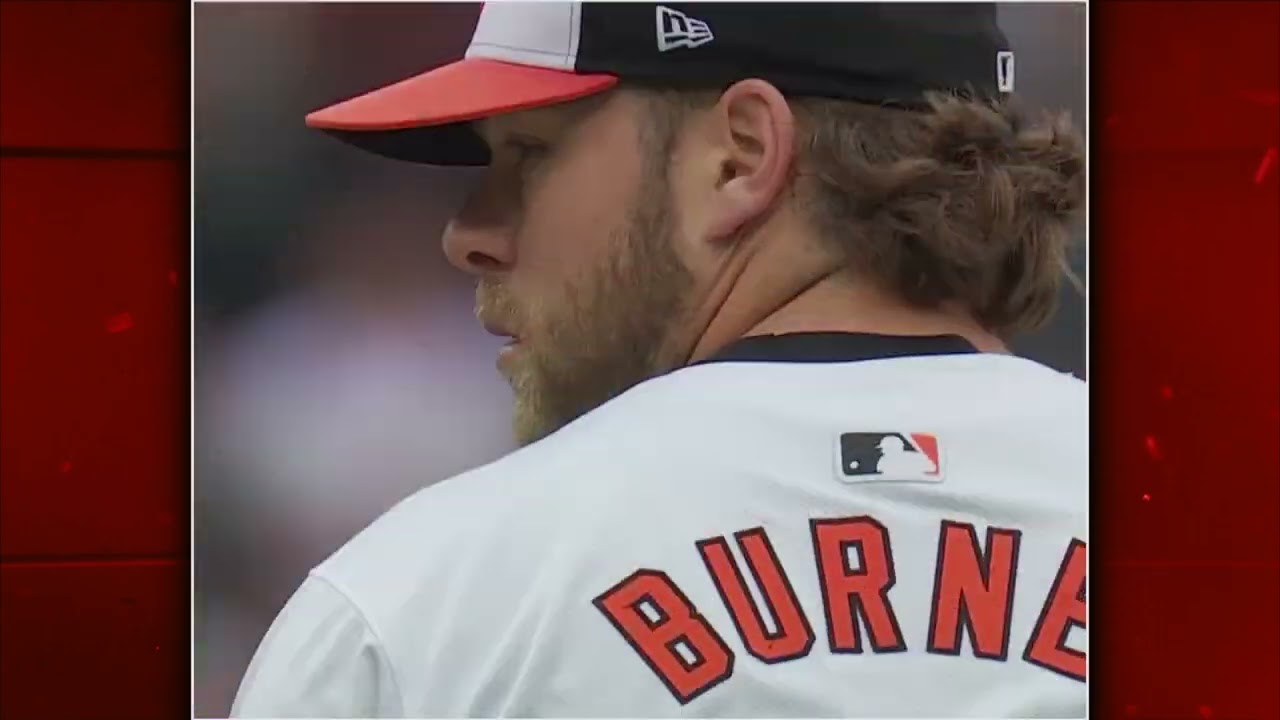 Club House | D-Back sorprende con millonaria firma