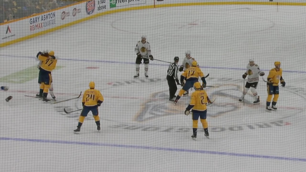 Patrick Maroon Drops 🥊 Gloves 🥊 With Michael McCarron