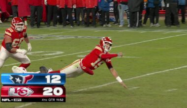 Mahomes lasers 11-yard TD strike to Kelce as he's falling down to ground