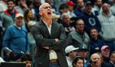 UConn's Dan Hurley after berating ref - Show other coaches