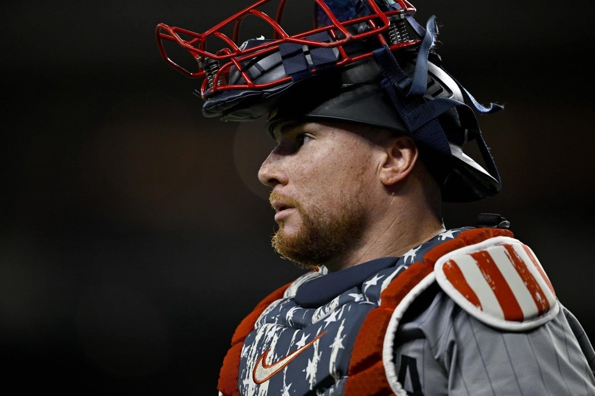 Sources: Twins-Padres trade talks have focused on C Christian Vázquez