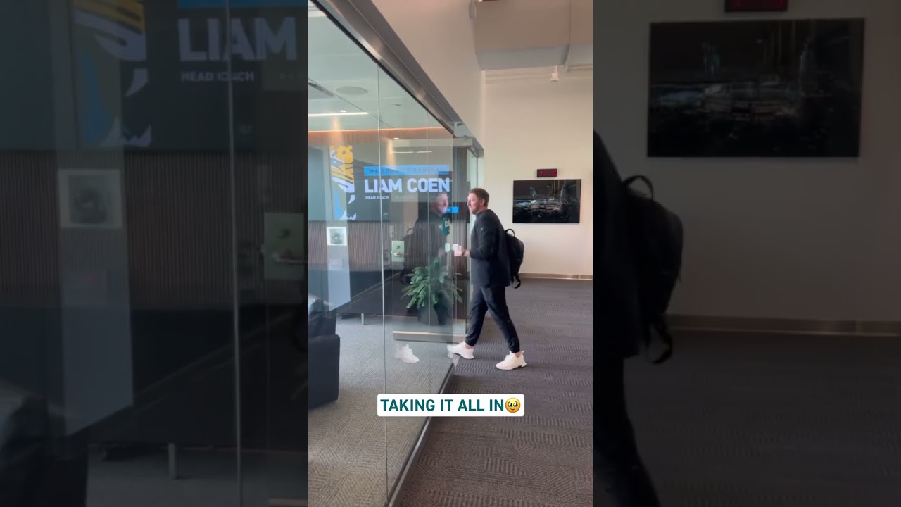 Coach Cohen sees his new office 🐆🩵