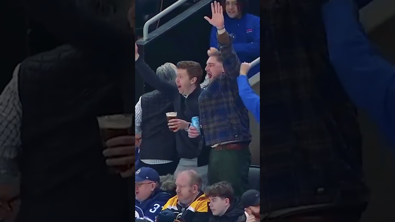 I KNOW THAT GUY 💙🥳❤️