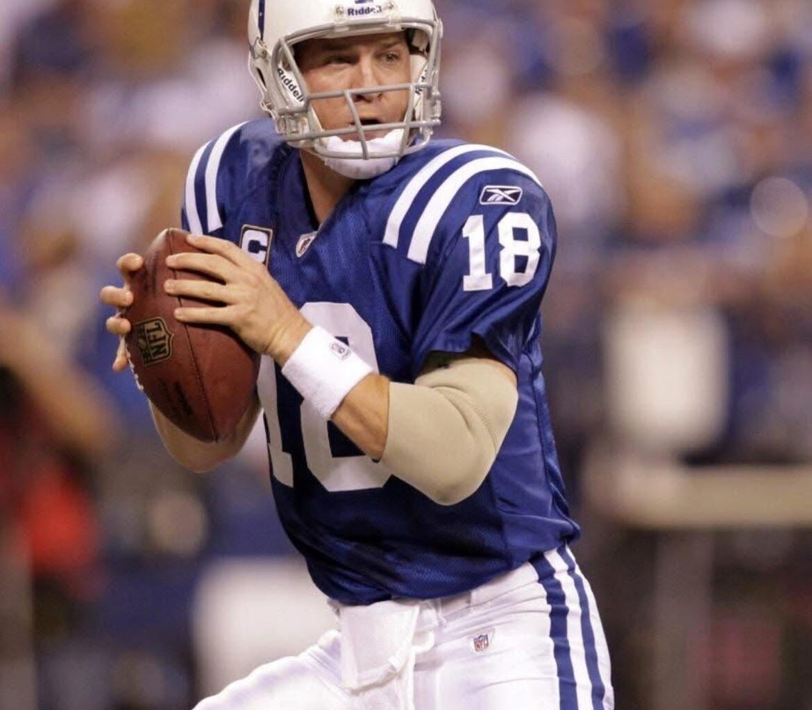 I’ve been criticized for living in the past, but I want Prime Peyton Manning back on the Colts. The greatest quarterback of all time!