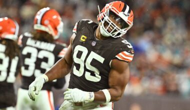 [Schefter] Browns GM Andrew Berry told reporters @MaryKayCabot and @AkronJackson that he won’t trade Myles Garrett this off-season no matter Cleveland is offered.