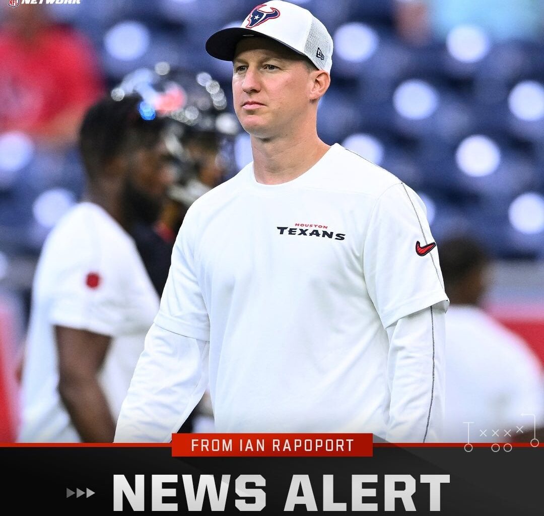 A major change in Houston: The #Texans are moving on from offensive coordinator Bobby Slowik, sources say, after an up-and-down offensive season.