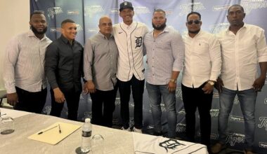 @BenBadler: Detroit Tigers with their big international signing today, Dominican outfielder Cris Rodriguez for $3.2 million.
