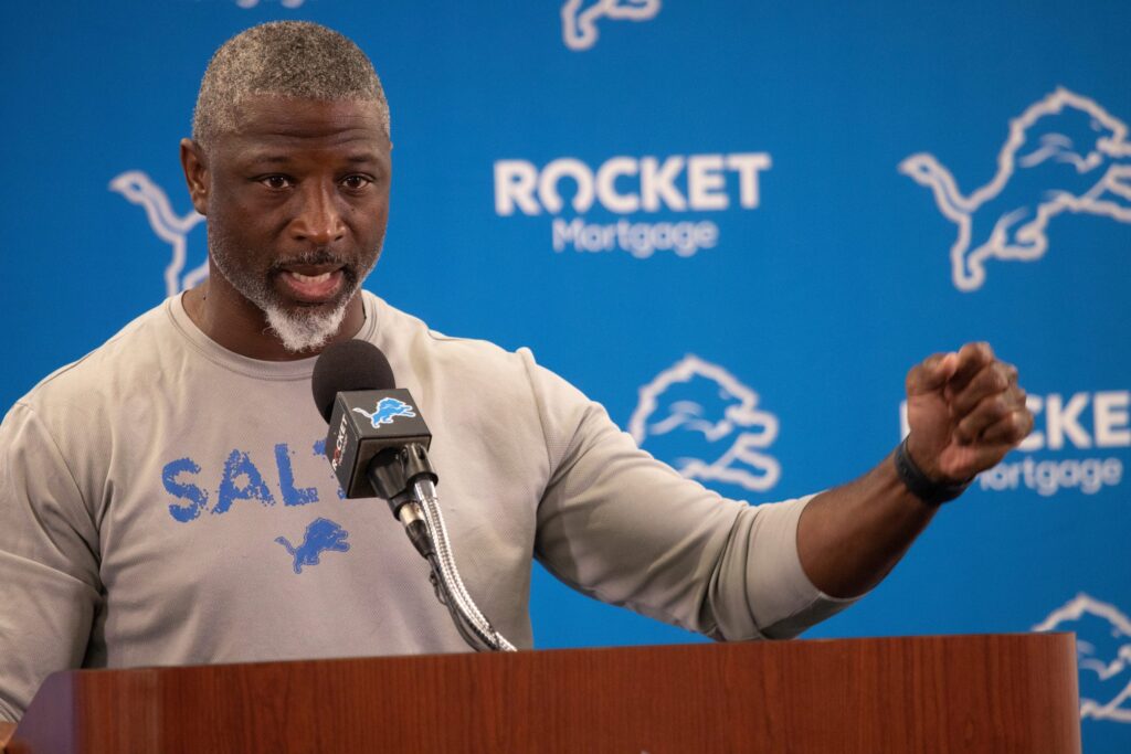 Jets Moving Toward Aaron Glenn, Lance Newmark Hires