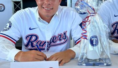 The Rangers have signed Alex Rodriguez