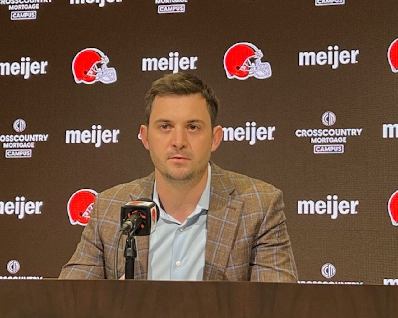 [Cabot] Why Kevin Stefanski calling plays over Tommy Rees is smart, and why the Browns should also hire a quarterbacks coach