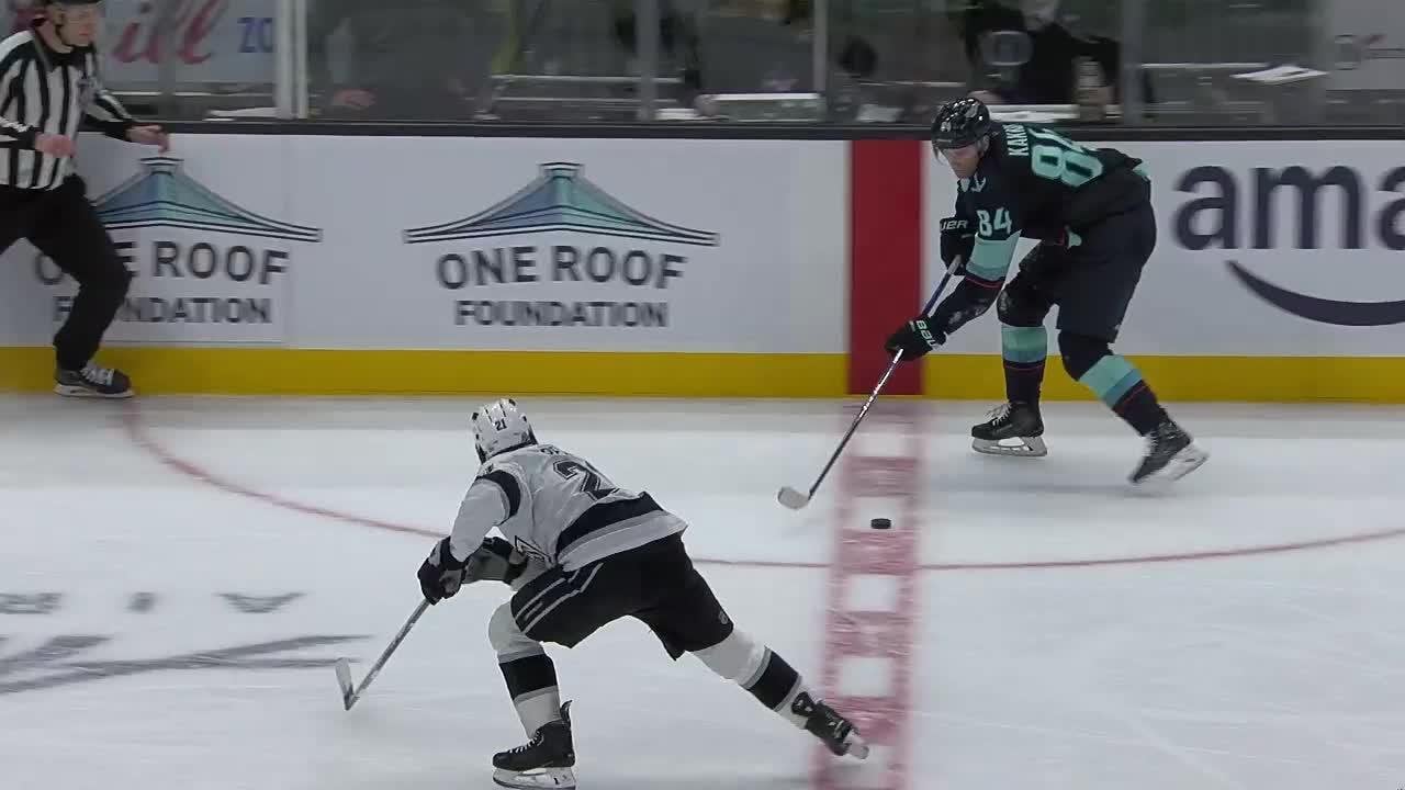 Jaden Schwartz completes the hat trick with an ENG and Kaapo Kakko gets his 3rd assist of the game