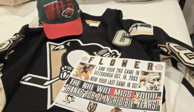 Grew up in a Pens family, saw the start of Fleury's career, wanted to see the legend's last game here in DC and made a sign for my first time!!! 💚❤️