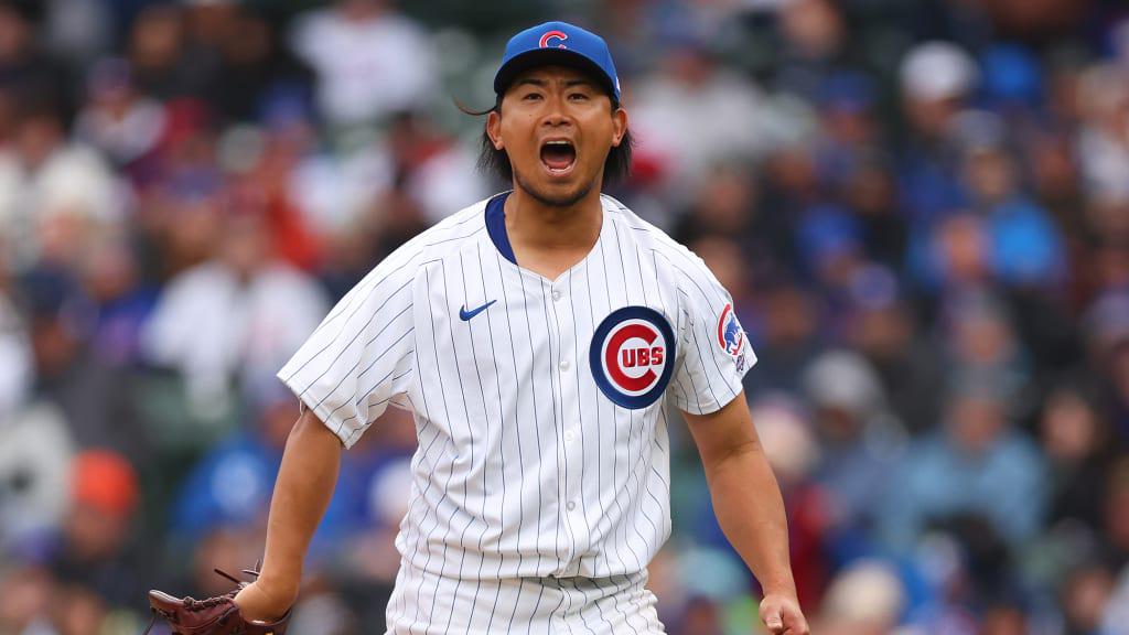 One year ago today, everyone's favorite pitcher signed a four year, $53 million contract with our Chicago Cubs! Congrats to Shōta on a great first year in the States!