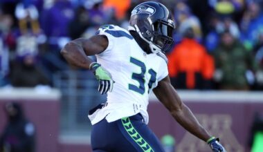 Frostbite from 2016 playoff game had fingertip amputation a possibility for Kam Chancellor