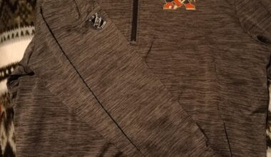 Got myself a little belated Christmas gift. Love it, but the stupid fanatics logo ruined it.