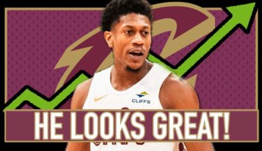 DEANDRE HUNTER LOOKS REAL GOOD IN WINE & GOLD