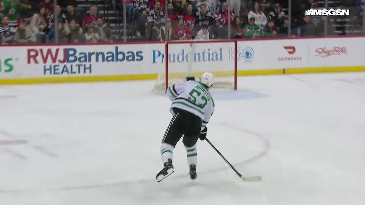 Wyatt Johnston scores a shorthanded goal against the New Jersey Devils