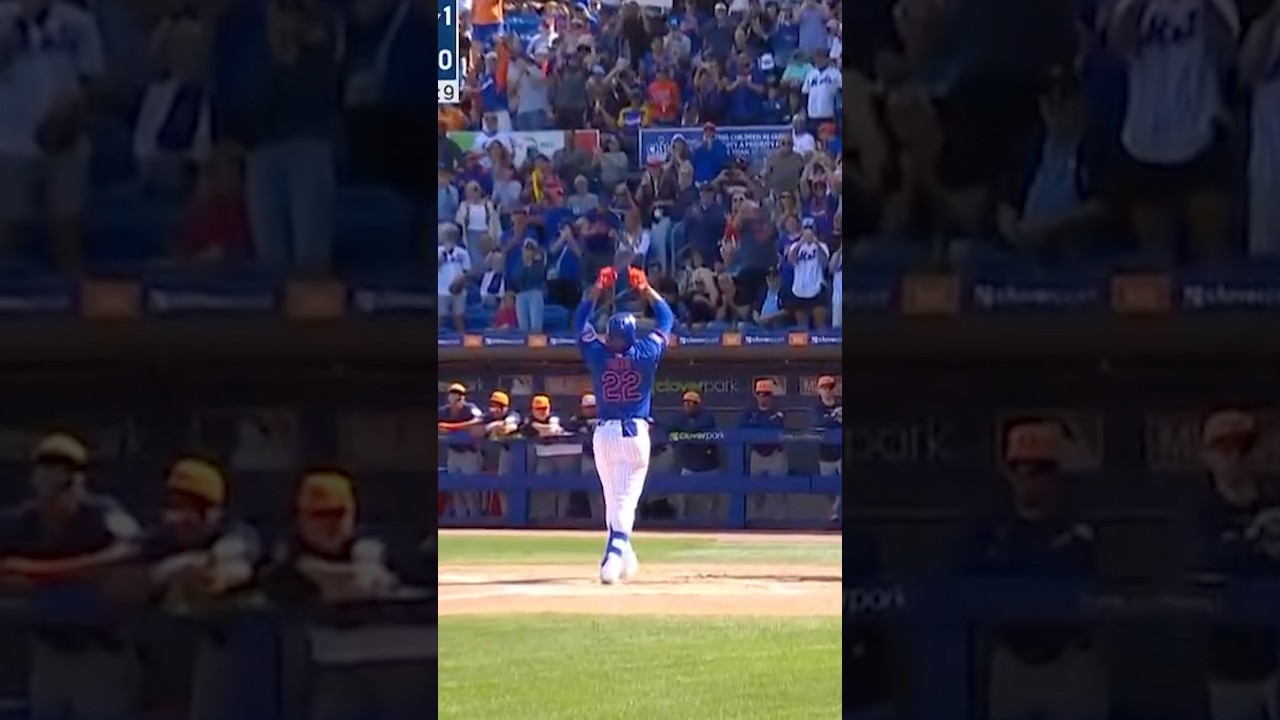 Juan Soto’s first AB: HOME RUN 🍎