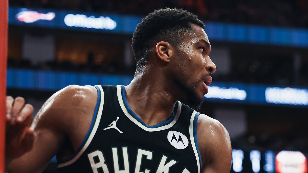 Highlights: Giannis Antetokounmpo Scores 27 Points vs. Houston | 02.25.25