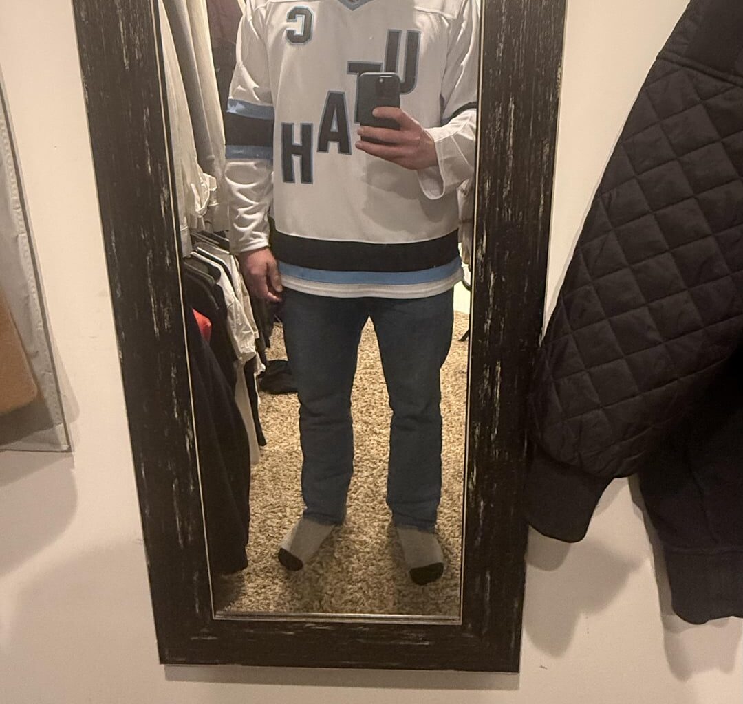 Does this jersey fit alright?