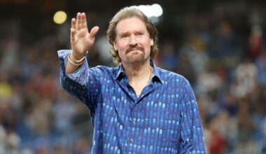 Hall of Fame 3B Wade Boggs, 66, says he's cancer free