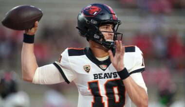 Yankees Sign Former College Quarterback to Minor League Deal