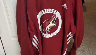 FS: Phil Kessel Practice/Training Camp Worn Jersey with COA from the team