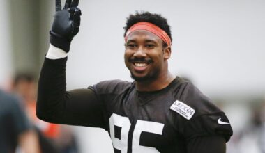 Can we “Osweiler” this situation?  Whoever trades for Garrett has to also take Watson and his contract.