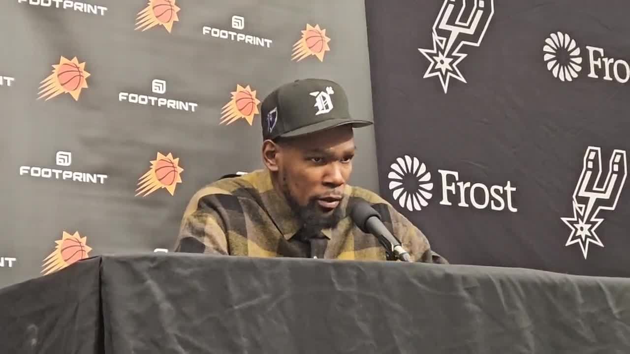 Kevin Durant after Phoenix's 4th straight loss: "There's beauty in the struggle"