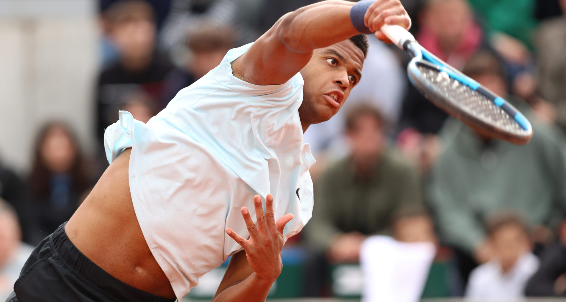 Felix Auger-Aliassime comments on Giovanni Mpetshi Perricard's serve as he predicts what rival players will do