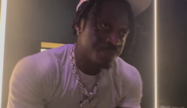 aj brown thanked the titans