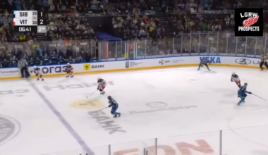 [LGRW Prospects] Dimitri Buchelnikov(2nd round’22) GOAL🚨 off the rush looking for the one timer not in his wheelhouse. Stops freezes the defenseman. Pushes inside shoots back the other way.