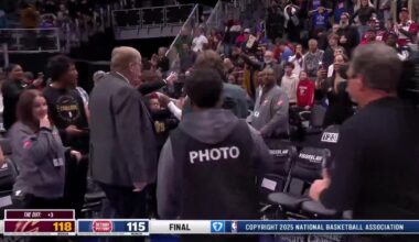 [Highlight] Garland decides he doesn't like OT and calls game with the long three pointer