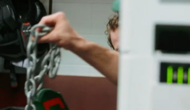 Goalie family 🌸🚌