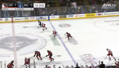 Mazur scores to make it 2-0 Griffins. Shine with the assist