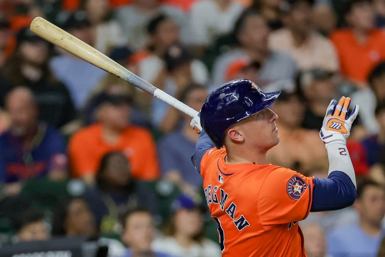 [Trueblood] Sources: With Alex Bregman Negotiations Intensifying, Cubs Have Made "Creative" Multi-Year Offer