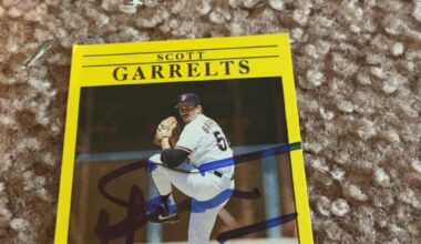 Got a Scott Garrelts signed card via TTM