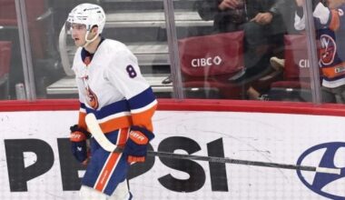 [RG] Report: Islanders Shopping Dobson, Considering Extension for Nelson