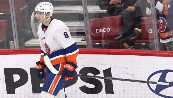 [RG] Report: Islanders Shopping Dobson, Considering Extension for Nelson