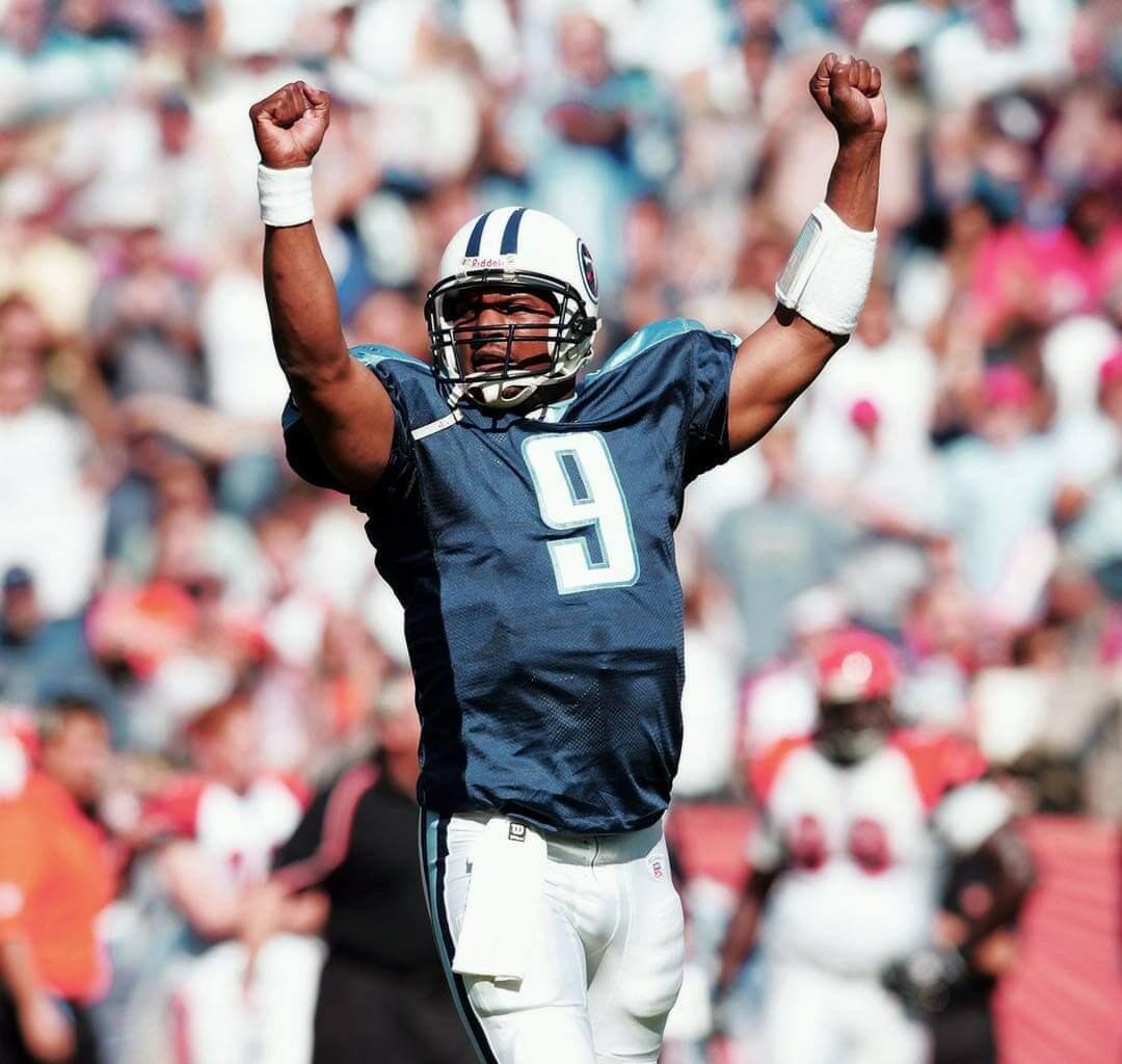 Remembering Air McNair on his birthday.