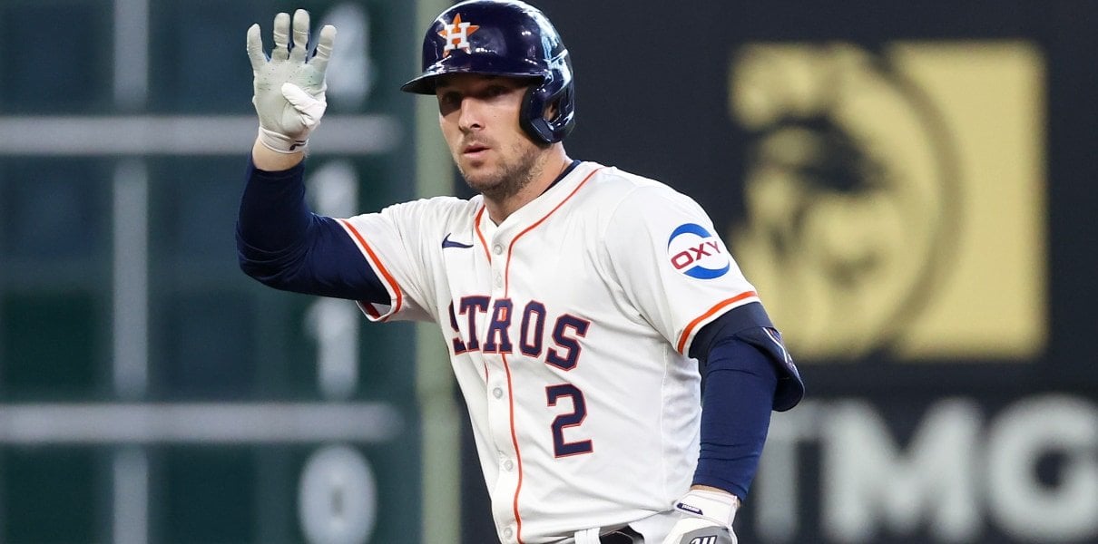 [Jim Bowden via BleacherNation.com] There is no question who the most aggressive teams right now for Alonso and Bregman are and it's the Blue Jays and Cubs which could dampen the two from returning to their former teams.