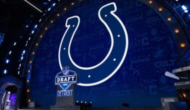 Colts trade pitch sends polarizing $34 million QB to Titans for No. 1 pick