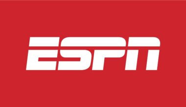 [Charania] Yet another injury hit for Dallas: Mavericks guard Dante Exum has suffered a broken bone in his left hand, sources tell ESPN. He is now out indefinitely.