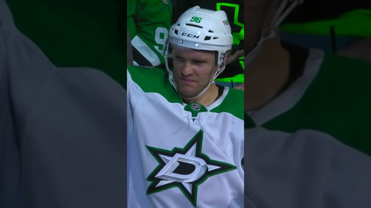 Avs Fans Show Their Love for Mikko Rantanen ❤️👏