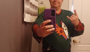 Happy St. Patrick's Day! The Pack lives on here in Vegas. Now to go get drunk responsibly lol.