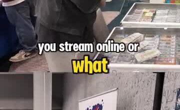 Dante Exum of the Mavericks makes a cameo at a local card trading show, buys a $4000 card