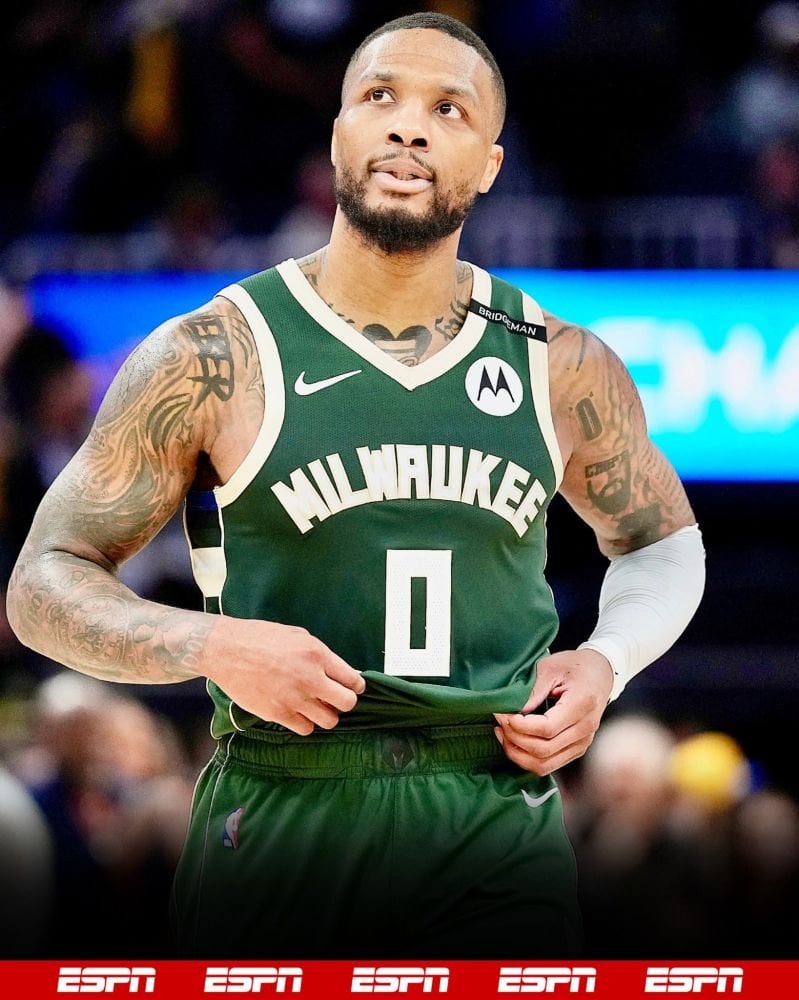 [Charania] Milwaukee Bucks: Damian Lillard has sustained a deep vein thrombosis (blood clot) in his right calf. Lillard is on blood-thinning medication, which has stabilized the blood clot, and will continue with regular testing. He is out indefinite period.