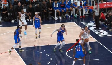 [Highlight] SGA gets away with the wrist-grab foul preventing Zubac dunk in crunch time